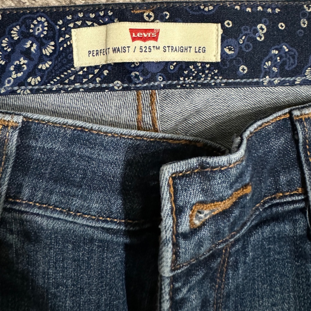 Levi's 525 Perfect Waist Straight Leg 12M